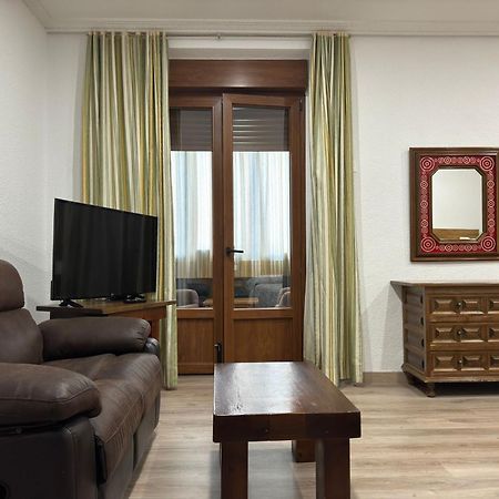 Hostal Aribel Longinos Cercedilla Ngoại thất bức ảnh