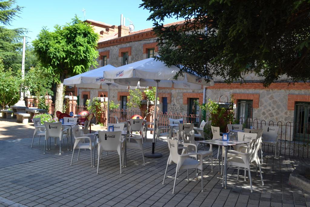 Hostal Aribel Longinos Cercedilla Ngoại thất bức ảnh