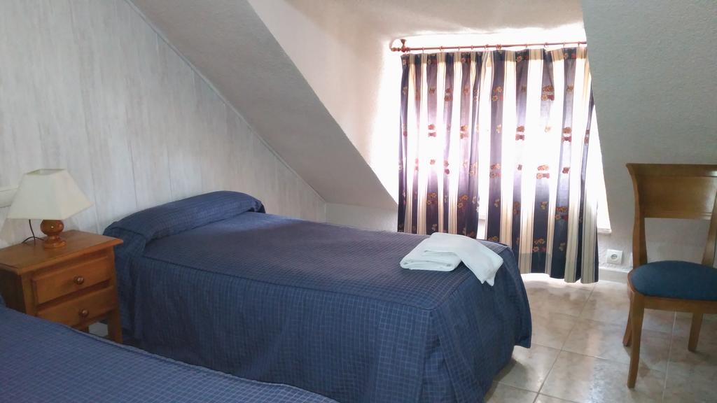 Hostal Aribel Longinos Cercedilla Ngoại thất bức ảnh