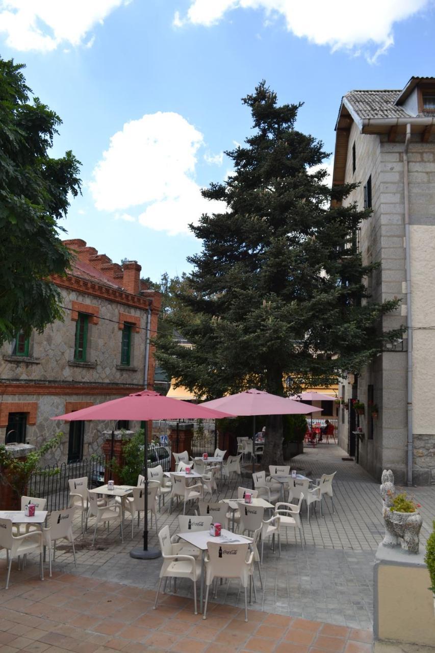 Hostal Aribel Longinos Cercedilla Ngoại thất bức ảnh